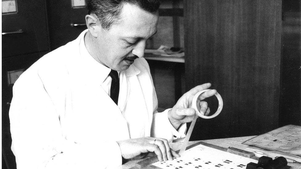 Jérôme Lejeune fue pediatra y genetista.
