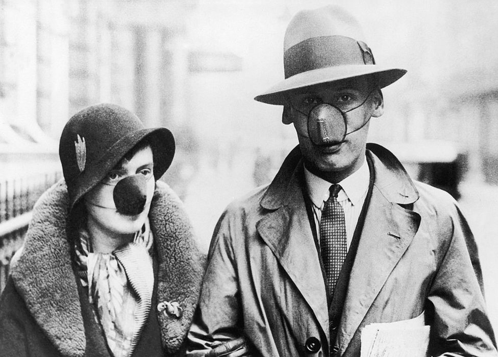 En los 1930, como ahora, no todos creían en los beneficios de cubrirse la boca y la nariz.
