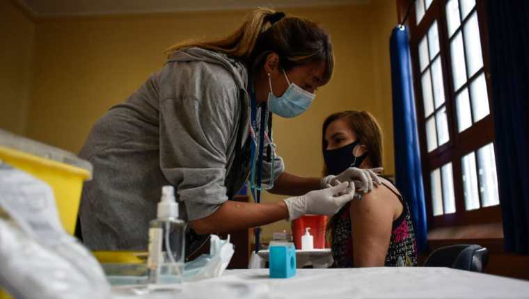 Chile es el país de América Latina con mayor porcentaje de la población vacunada.