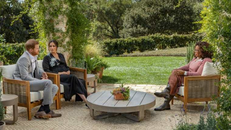 La entrevista de Oprah Winfrey con el duque y la duquesa de Sussex se emitió este domingo en EE.UU. (GETTY IMAGES)
