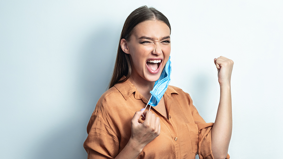 Todos queremos superar la pandemia pero ¿cómo y cuándo lo lograremos?