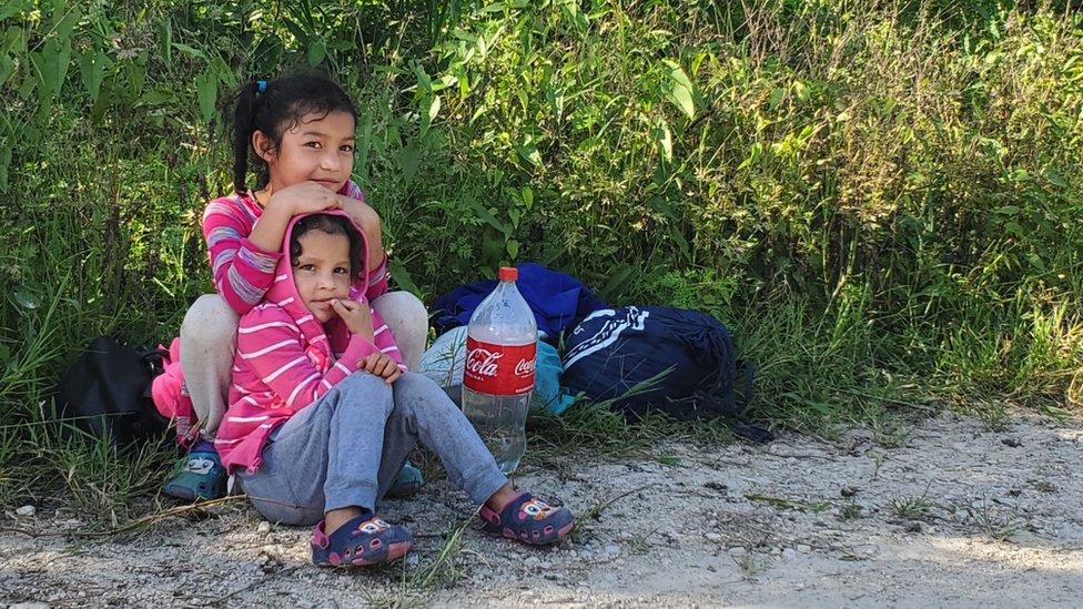 La nueva política migratoria de Biden acabó con la expulsión inmediata de los menores que llegan solos a la frontera.