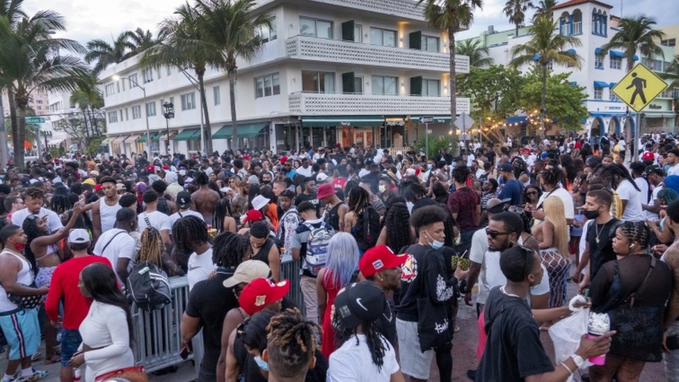 Miami Beach se vio desbordada de gente este fin de semana.