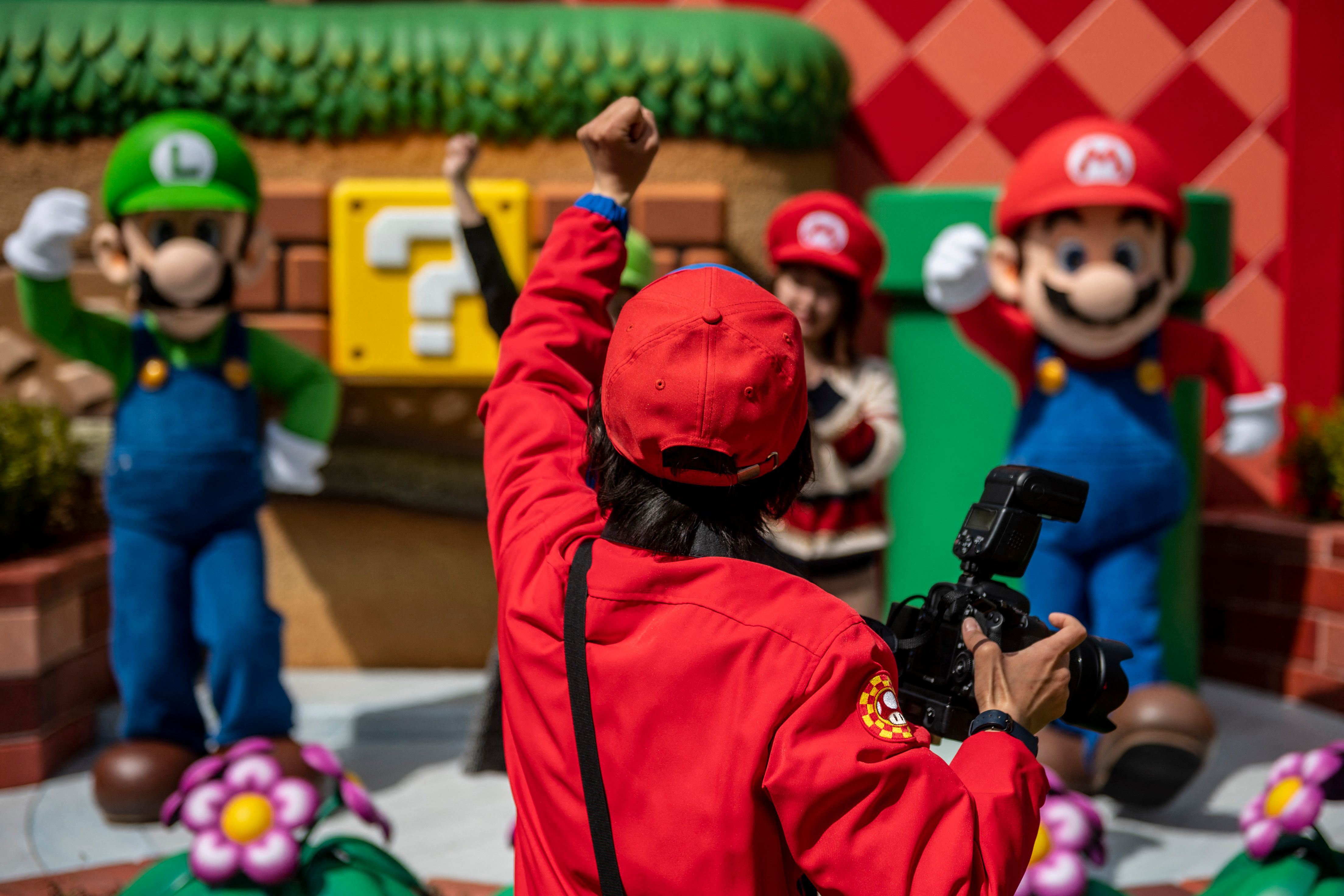Tras haberse inaugurado en marzo de 2021 en Japón, el parque temático Super Nintendo World   se prepara para su inauguración en Universal Studios Hollywood. (Foto Prensa Libre: AFP)