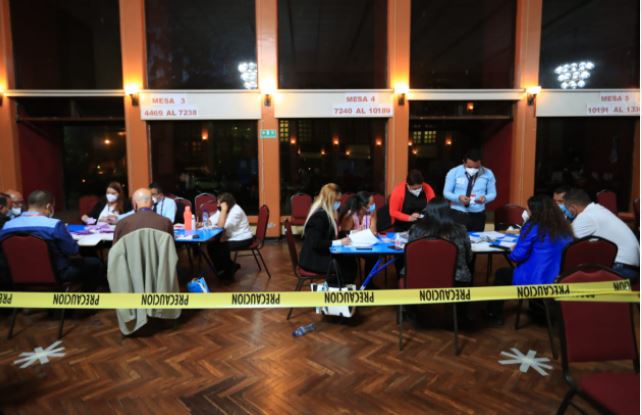 El Cang debe elegir magistrados ante la CC. (Foto Prensa Libre: Hemeroteca PL) 