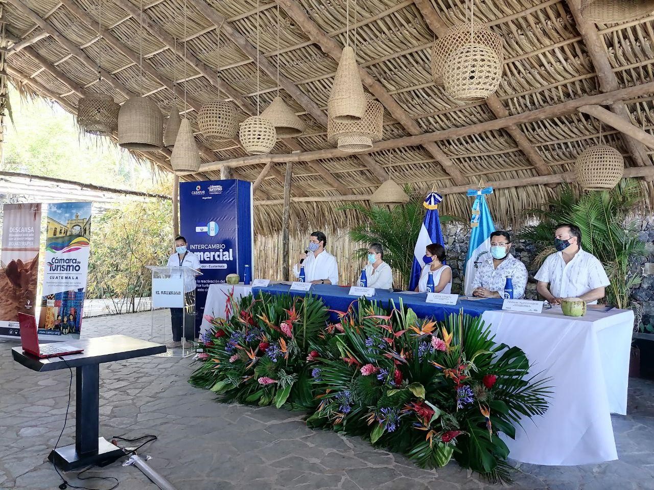 Las Cámaras de Turismo de Guatemala y de El Salvador programaron ruedas de negocios con 65 empresarios para reactivar el sector.  (Foto, Prensa Libre: Camtur).