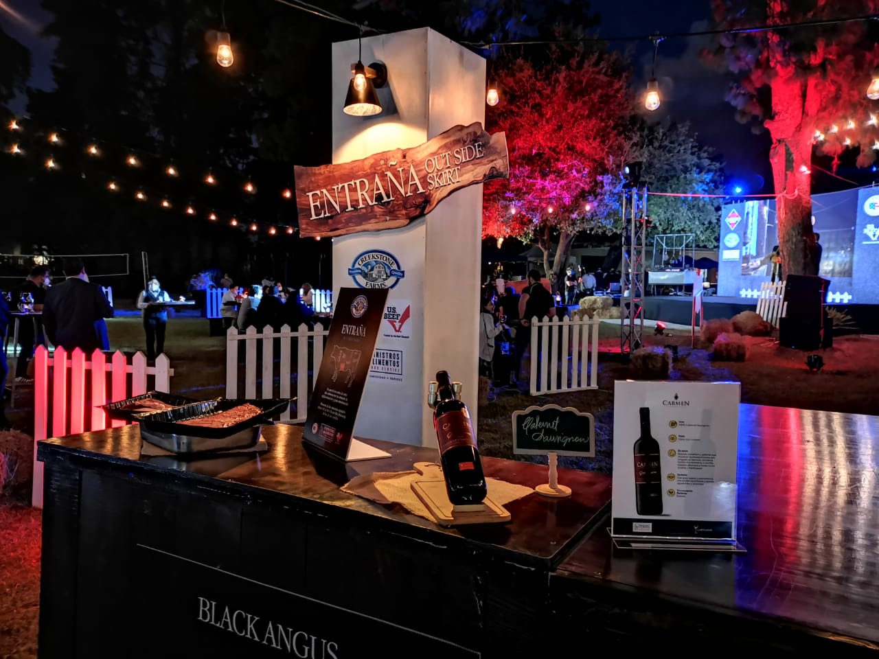 Suministros y Alimentos presenta dos nuevas marcas de carnes