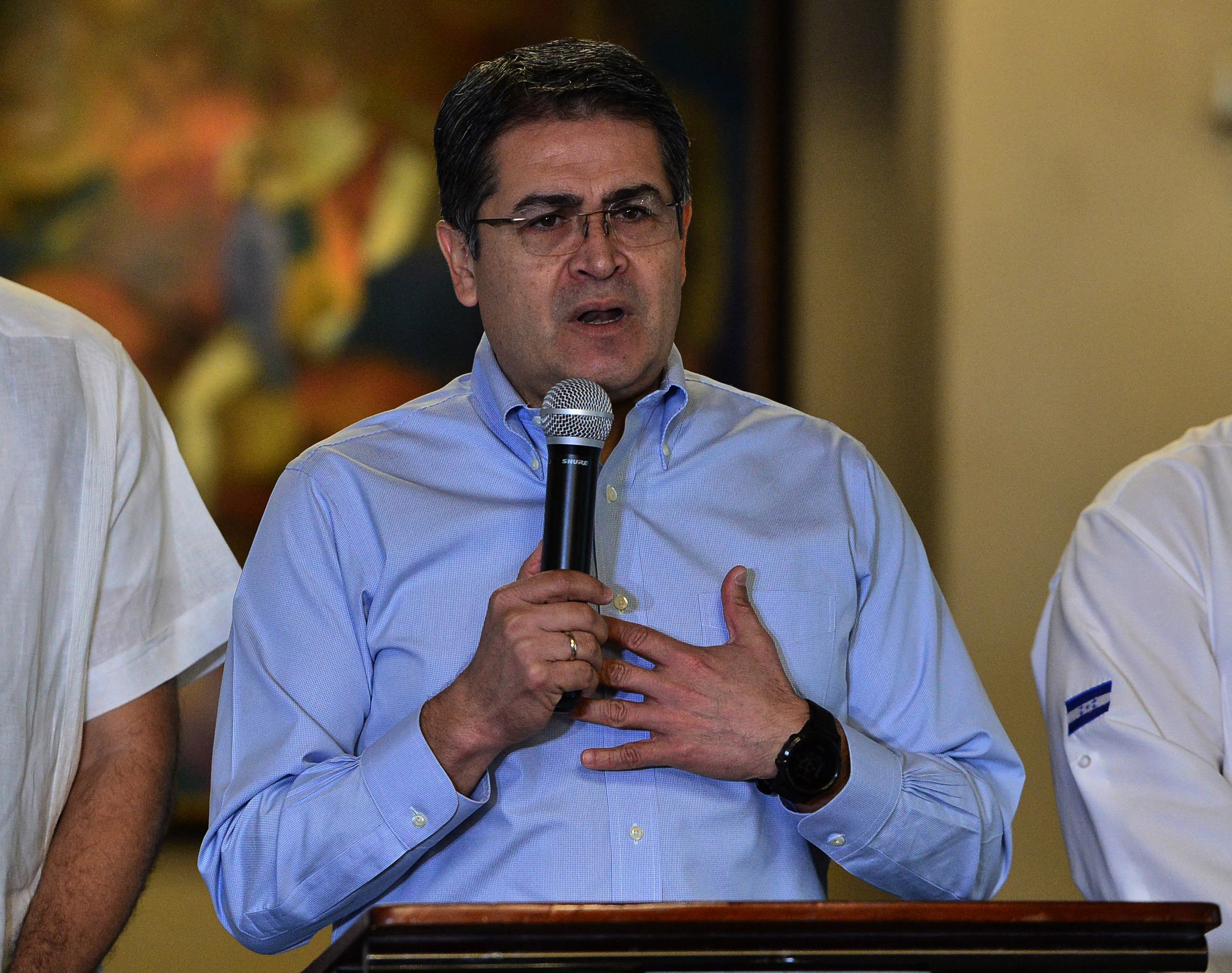 Testigo dice que entregó dinero de la droga al presidente de Honduras Juan Orlando Hernández. (Foto Prensa Libre: AFP)