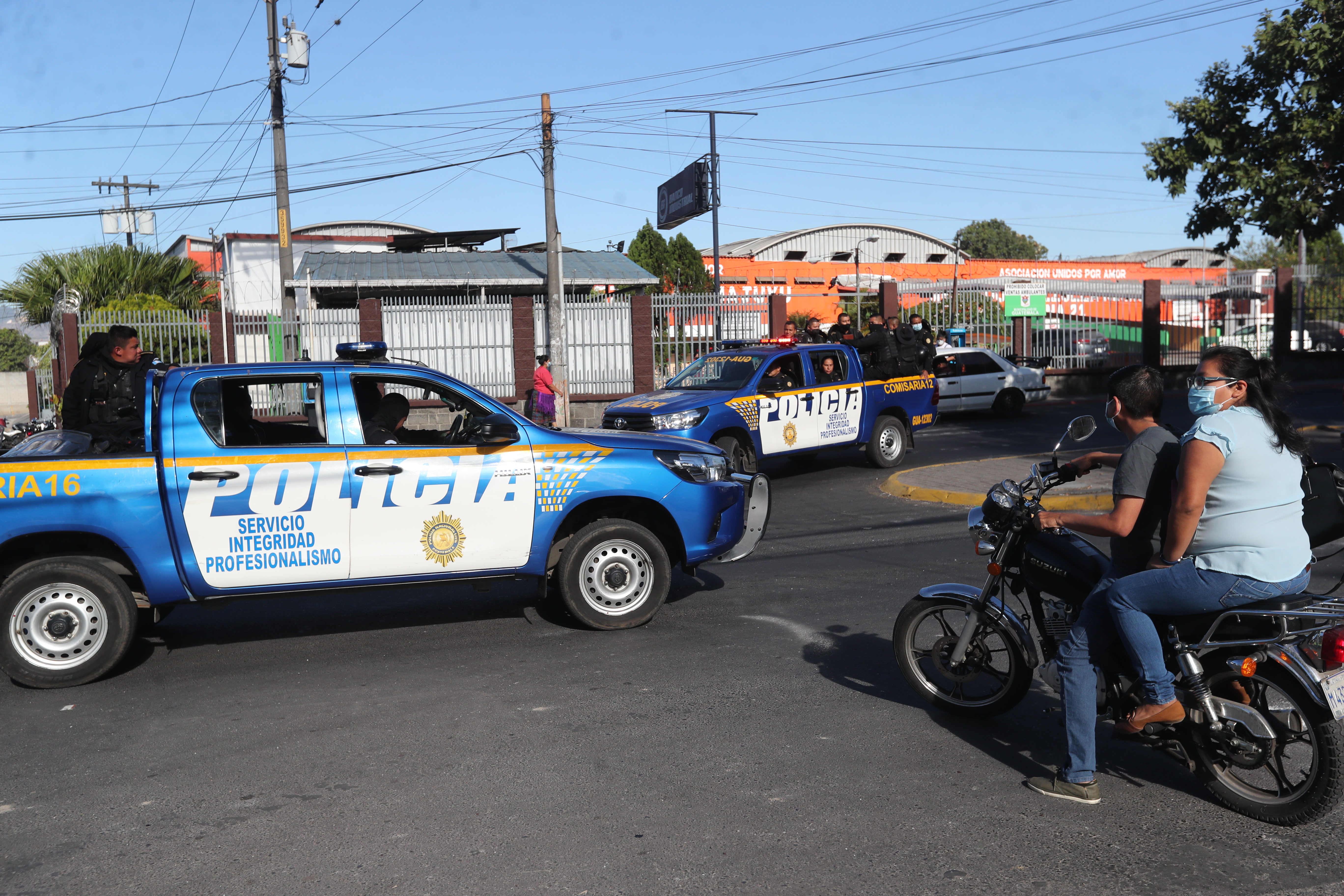 PNC patrulla la colonia Nimajuyú en prevención de brotes de violencia. (Foto: Hemeroteca PL)