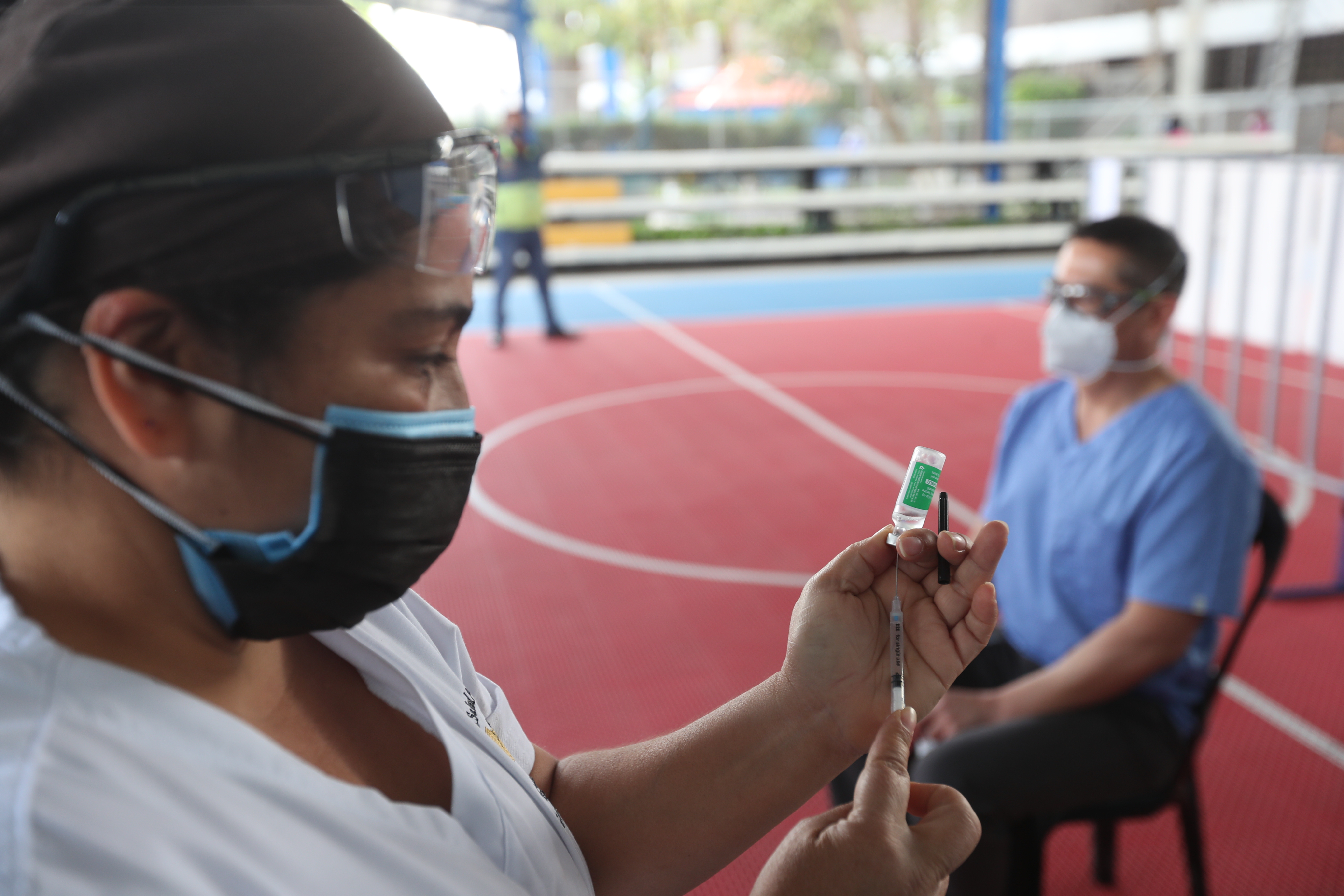 Guatemala aún desarrolla la fase 1, pero no tiene el dato de cuántos vacunados van. (Foto: Hemeroteca PL)