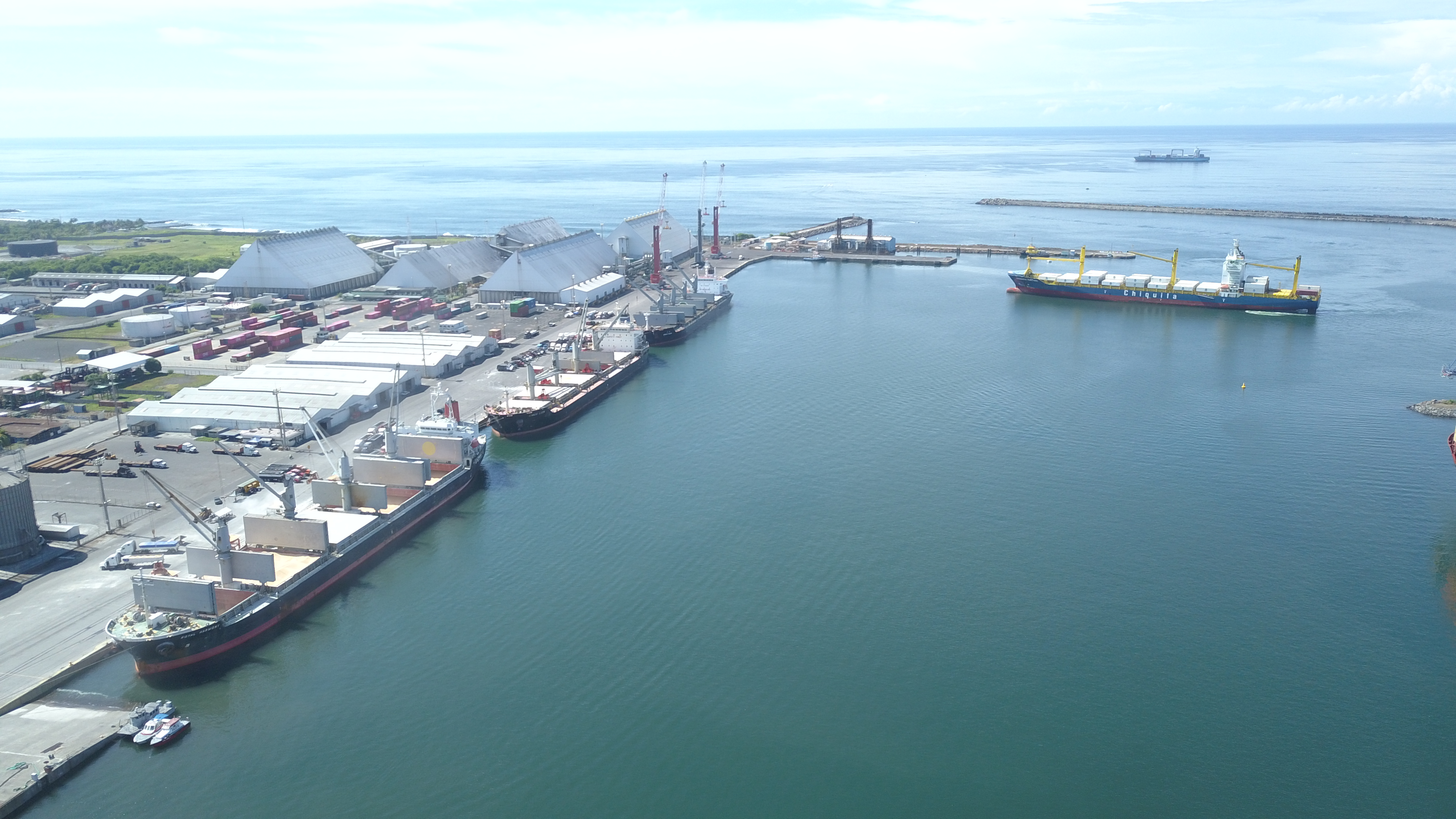 Empresa Portuaria Quetzal