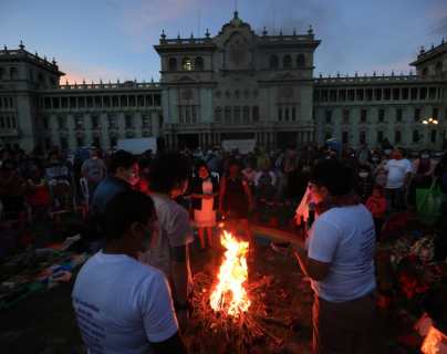 Recuerdan a víctimas del incendio en el Hogar Seguro Virgen de la Asunción y exigen justicia