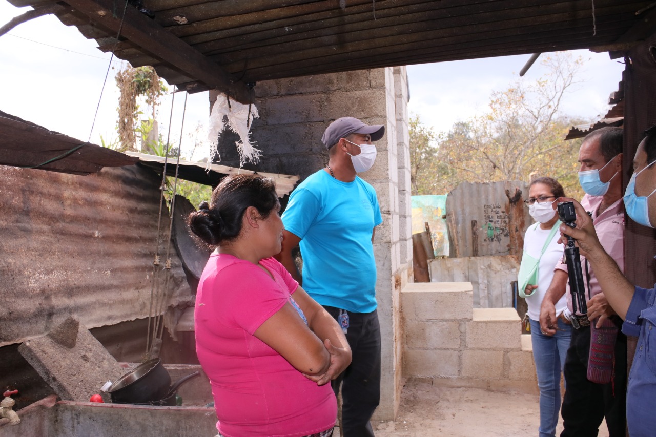 El proyecto Letrinas aboneras busca ahorrar agua y minimizar la contaminación. (Foto Prensa Libre: Alberto Hernández)
