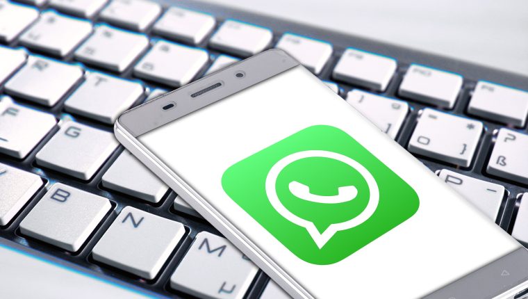 Próximamente, WhatsApp permitirá transferir el historial de chats entre sistemas iOS y Android. (Foto Prensa Libre:)