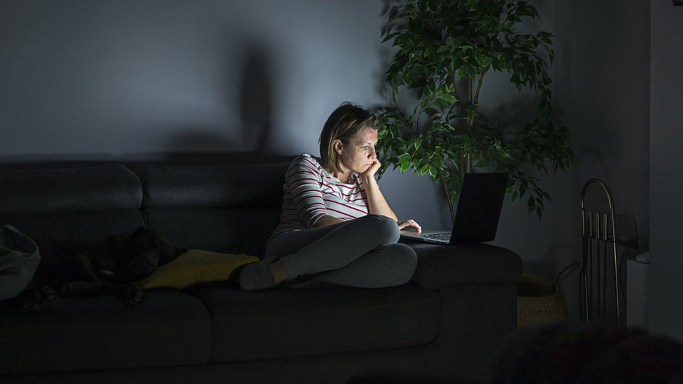 ¿Tienes suficiente luz en tu lugar de trabajo? ¿Cómo distribuyes el espacio?