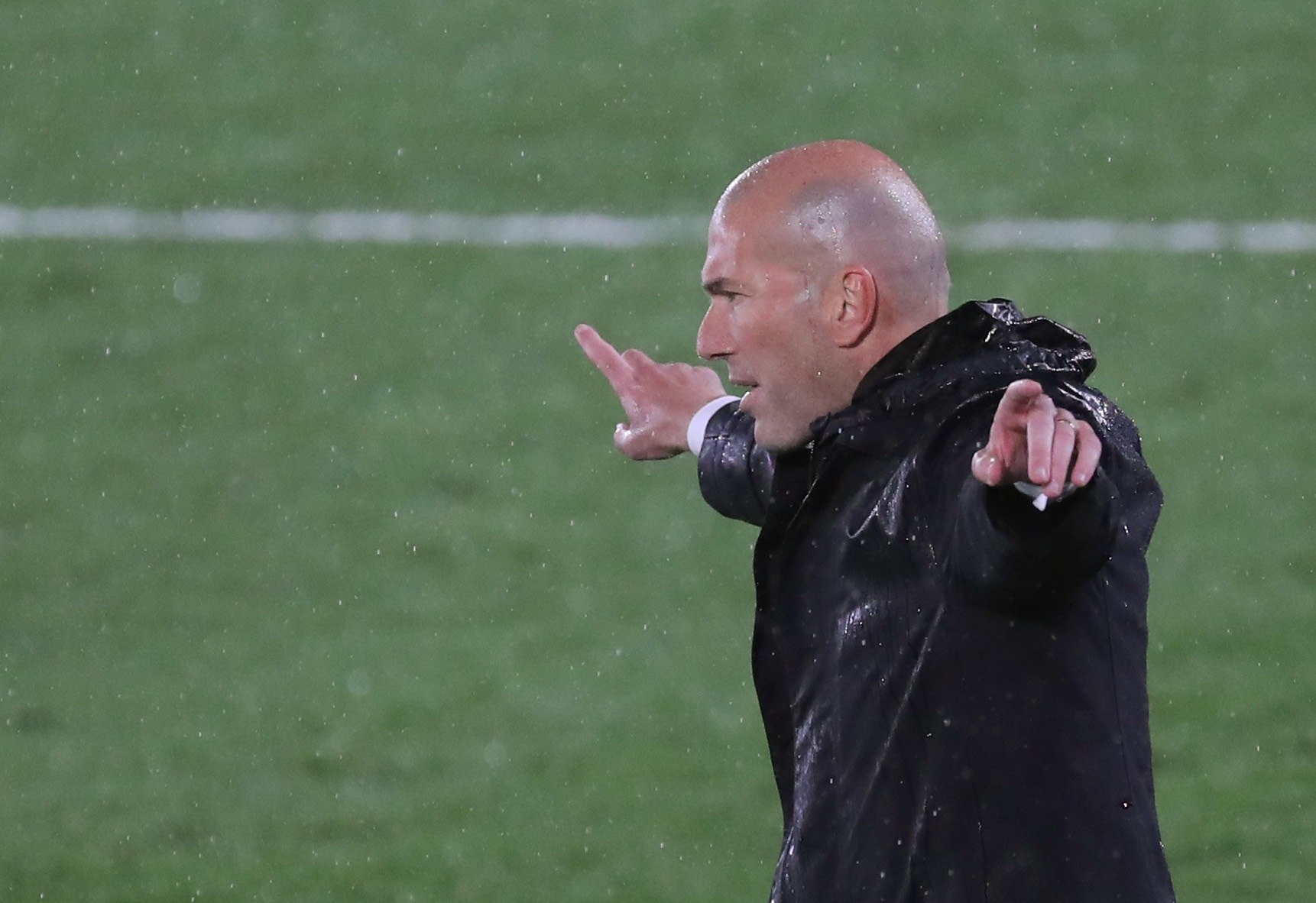 El entrenador del Real Madrid, Zinedine Zidane. (Foto Prensa Libre: EFE)