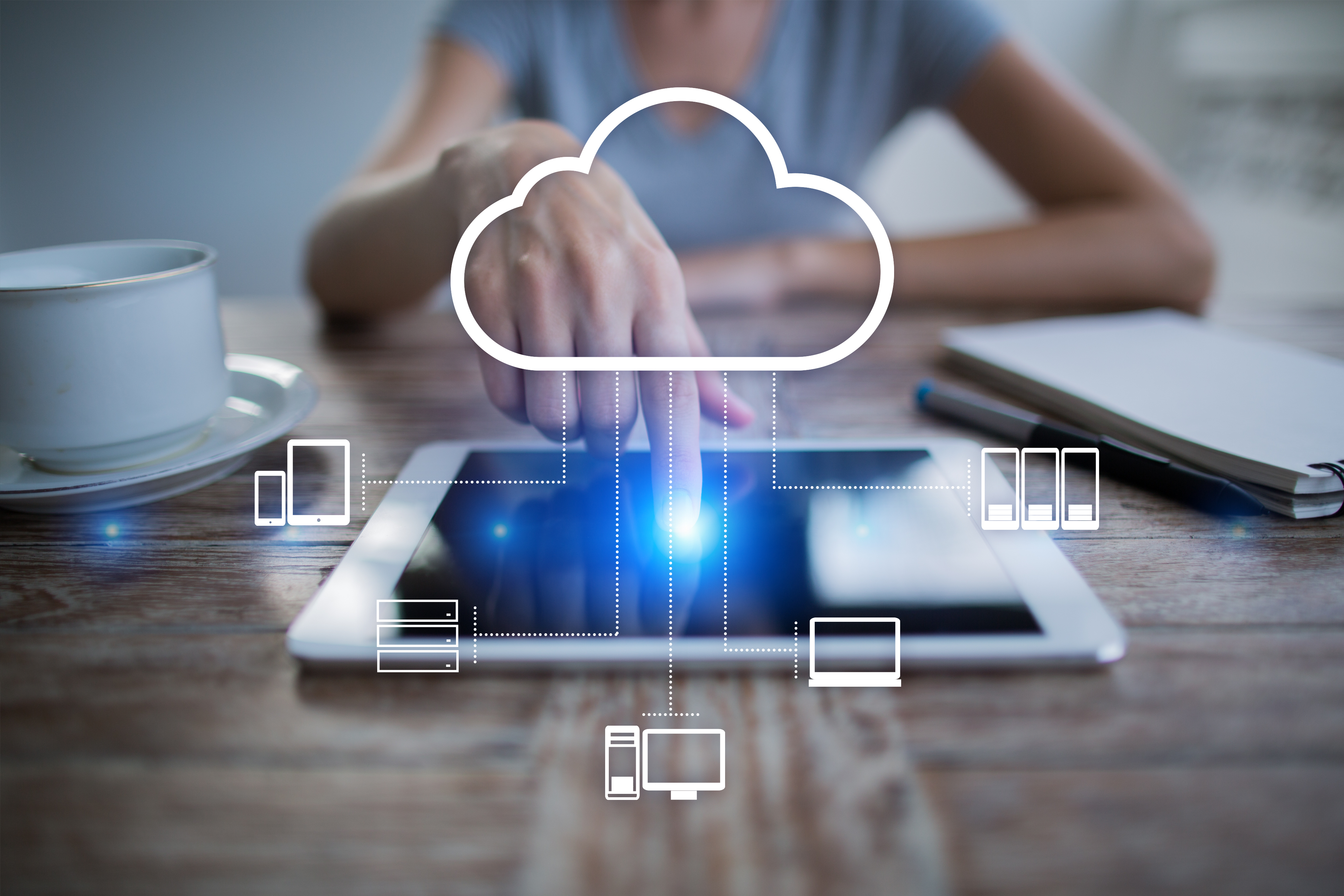 La información en los sistemas de nube se encuentran almacenadas en equipos distribuidos alrededor del mundo.  (Foto Prensa Libre: Shutterstock). 