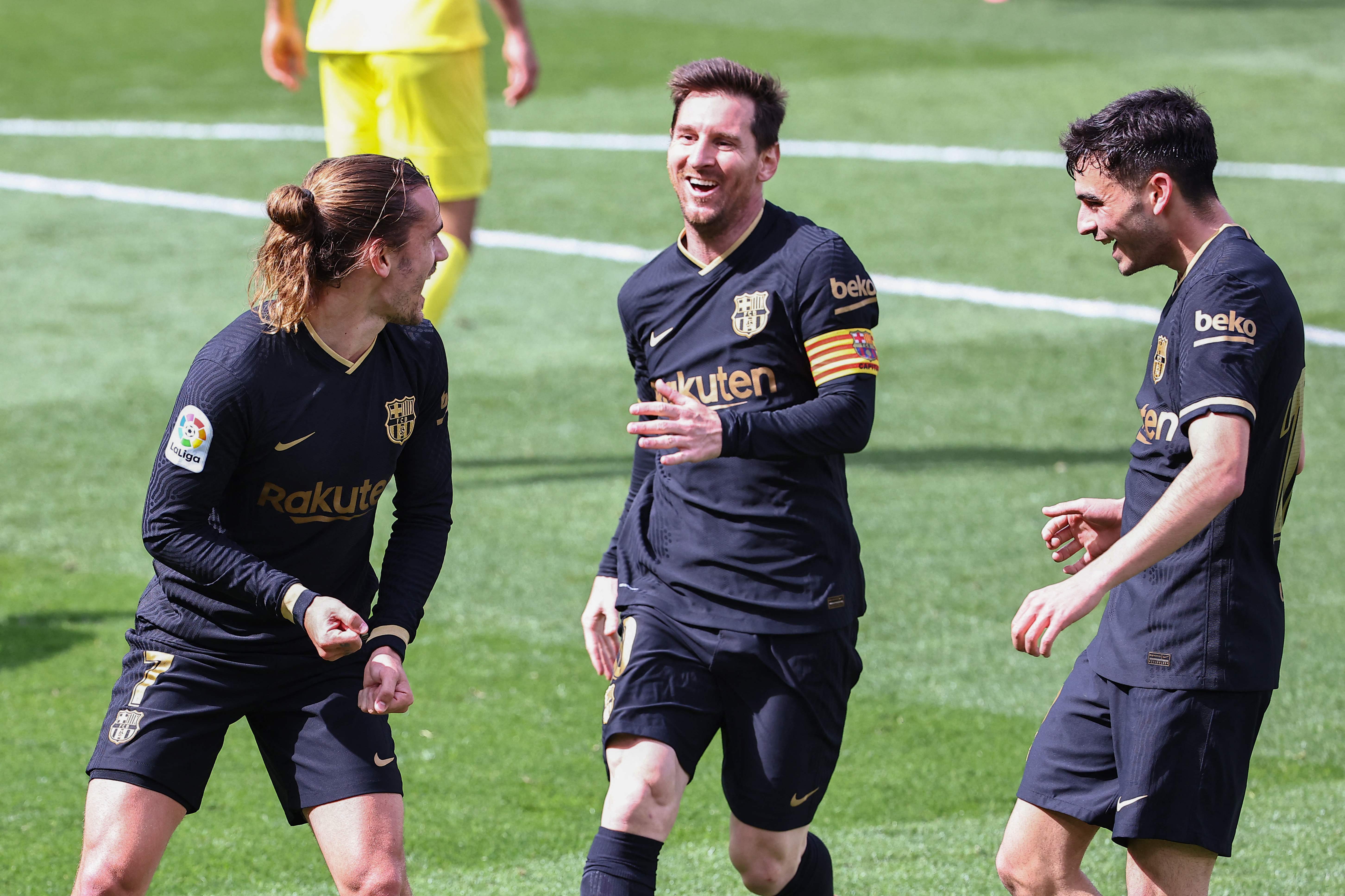 Antoine Griezmann  celebra uno de los goles del Barcelona frente al Villarreal. (Foto Prensa Libre: AFP).
