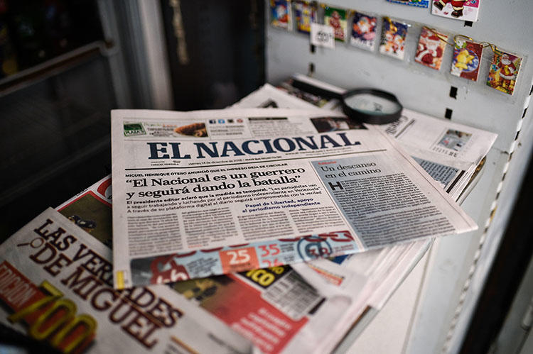 El fallo contra medio venezolano es una muestra de la censura a la libertad de Prensa, advierte la SIP. (Foto: AFP)
