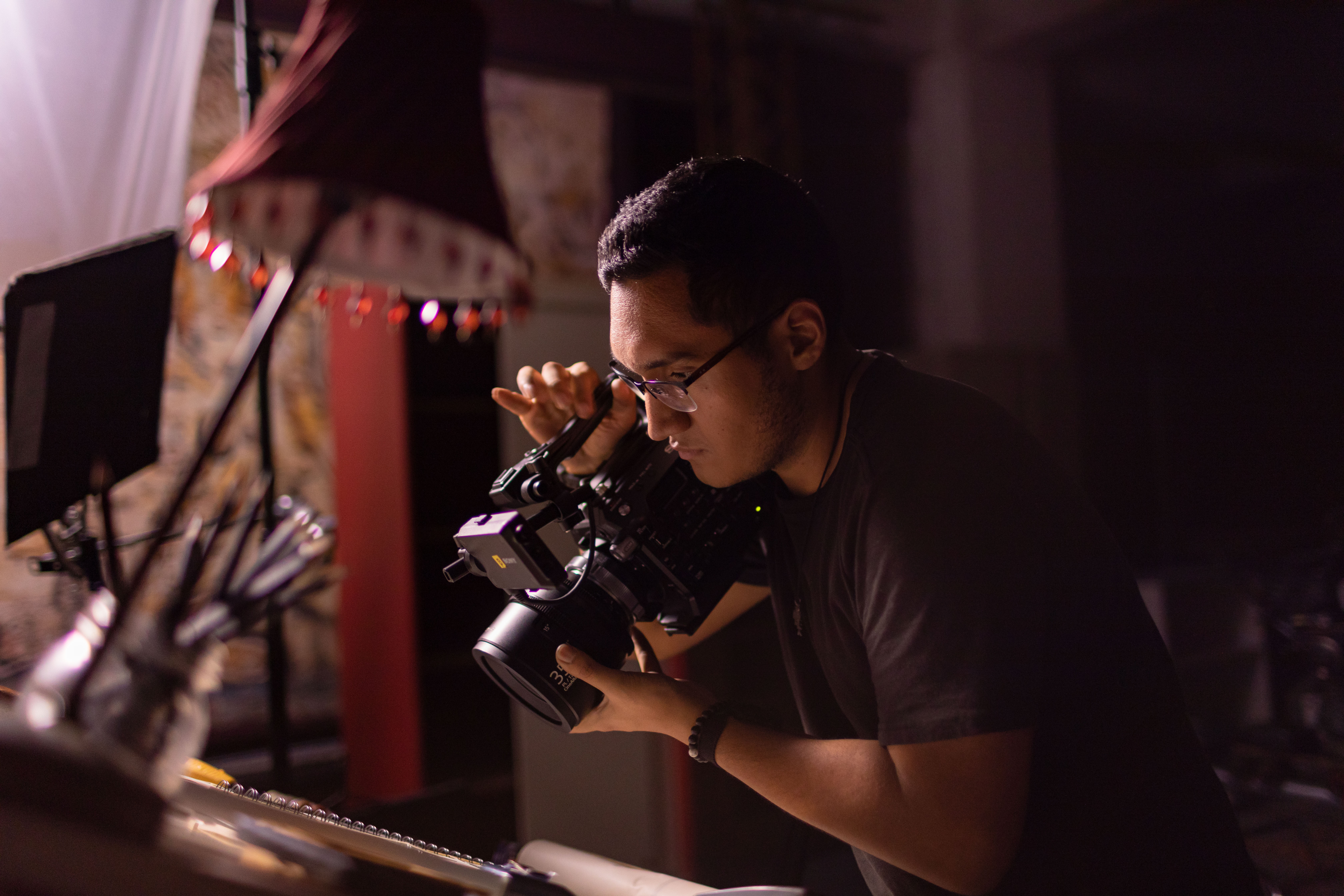 Romeo López Aldana es un joven cineasta apasionado por el género de terror y su carrera despega con buen pie.  (Foto Prensa Libre: cortesía Romeo López Aldana).