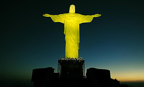 El Cristo Redentor del Corcovado, la postal más famosa de Brasil, mide 38 metros, incluyendo su pedestal, y fue inaugurado en octubre de 1931. (Foto Prensa Libre: AFP)