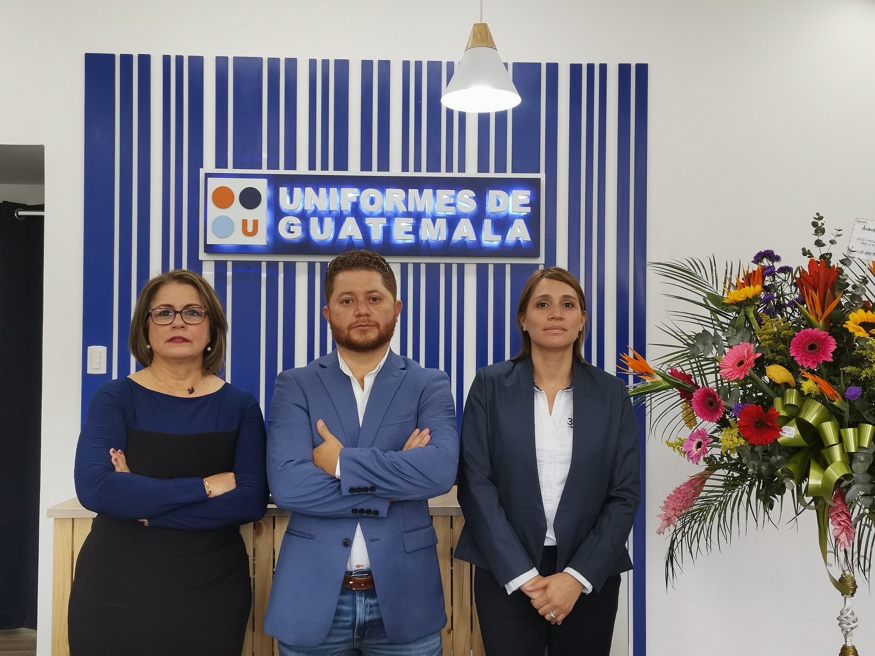 La nueva tienda de Uniformes de Guatemala está en el segundo nivel de la plaza Spazio zona 15. Foto Prensa Libre: Cortesía.