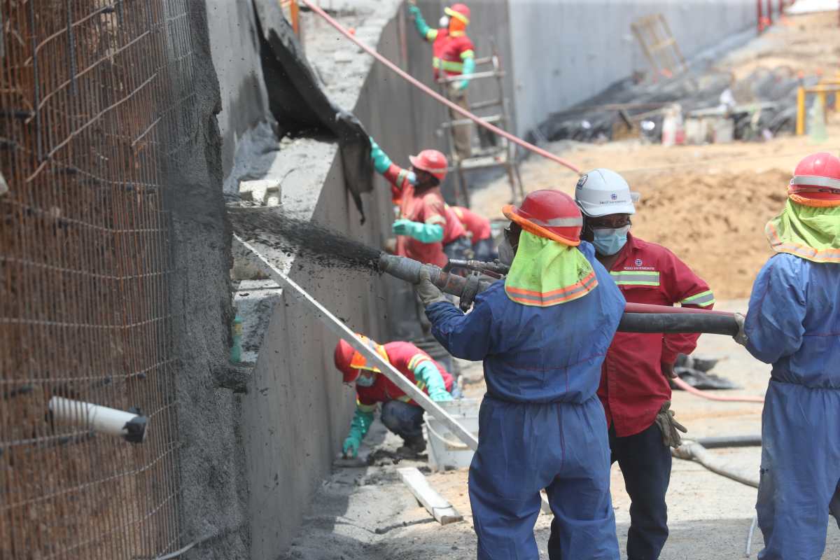 El sector construcción registró una tasa de crecimiento del 12% en el primer trimestre del 2021 y muestra signos de recuperación. (Foto Prensa Libre: Hemeroteca) 