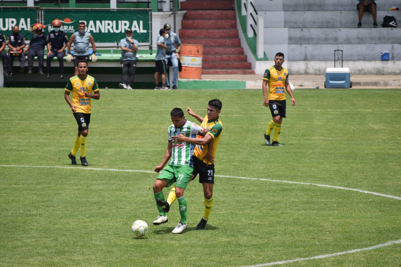 Antigua y Guastatoya empatan sin goles en la jornada 14 del Clausura 2021. (Foto AndresNadf).