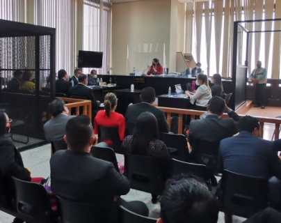 Tres jueces se postulan para el cargo que dejó vacante Erika Aifán, dos de los cuales han tenido señalamientos
