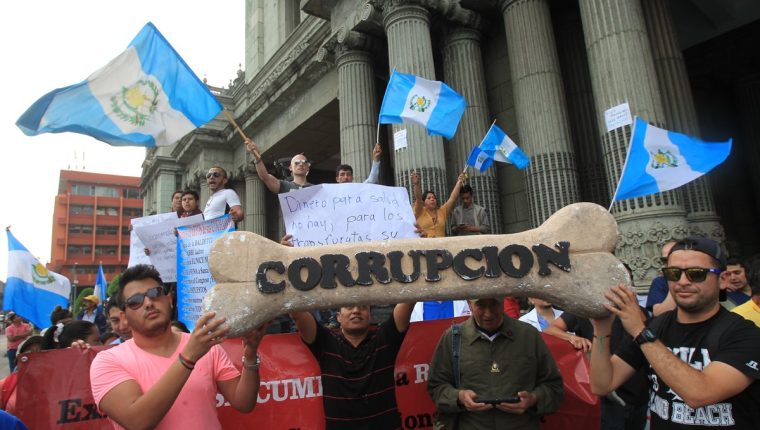 Estados Unidos dice que la corrupción es un mal que daña a la sociedad. (Foto: Hemeroteca PL)