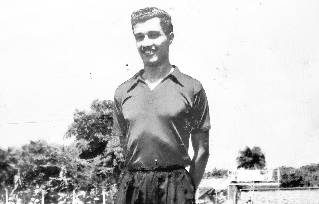 Wálter "Manía" Villatoro fue una de las grande glorias del futbol guatemalteco. Jugó con Municipal en los años 1950. (Foto Redes).