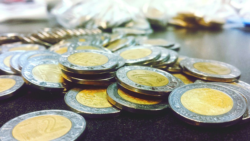 Los mexicanos aspiran a vivir en un páis con menos desigualdad social, dicen los investigadores, pero no conectan esa aspiración con el sistema impositivo.