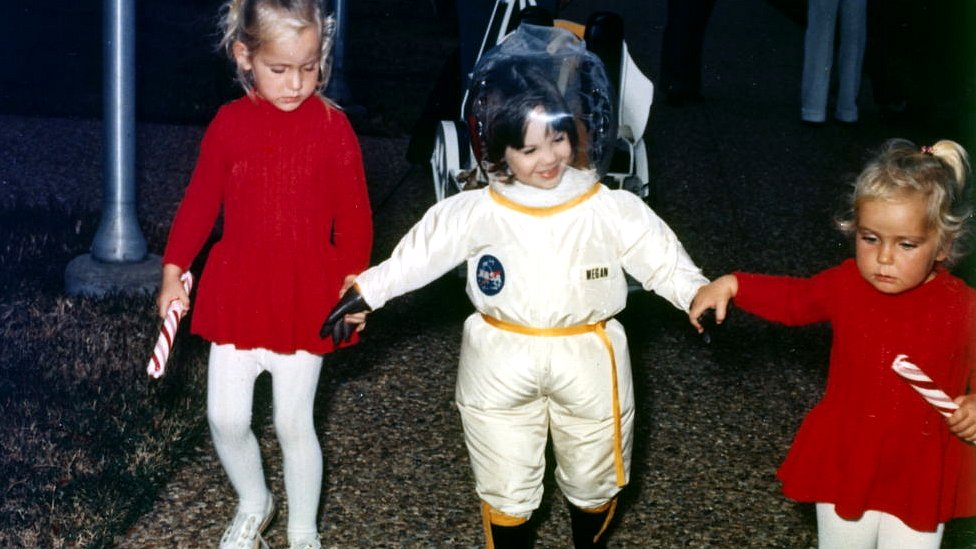 La NASA diseñó un traje especial para que David Vetter pudiera salir de su burbuja plástica. (GETTY IMAGES)