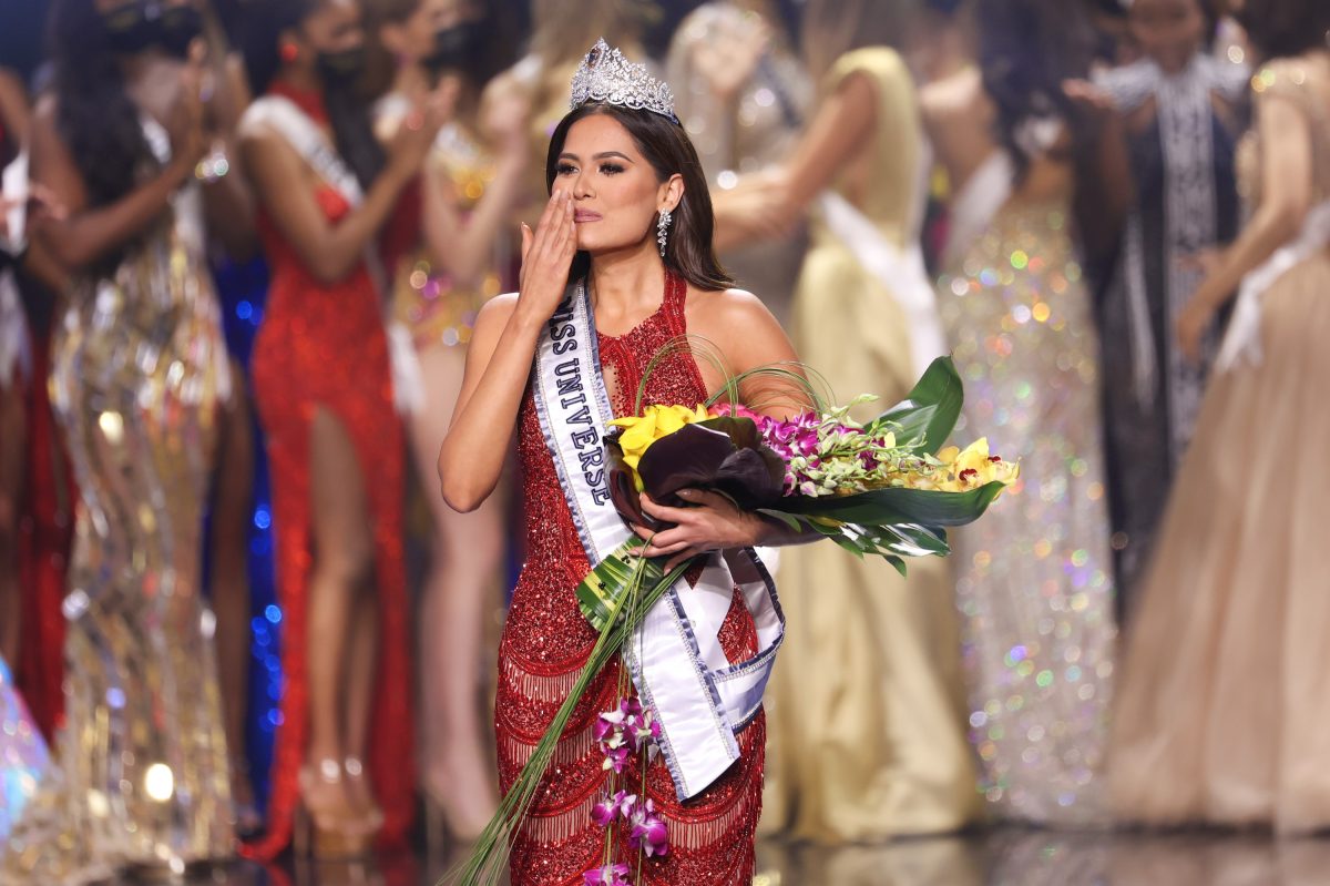 Andrea Meza de México se corona Miss Universo 2