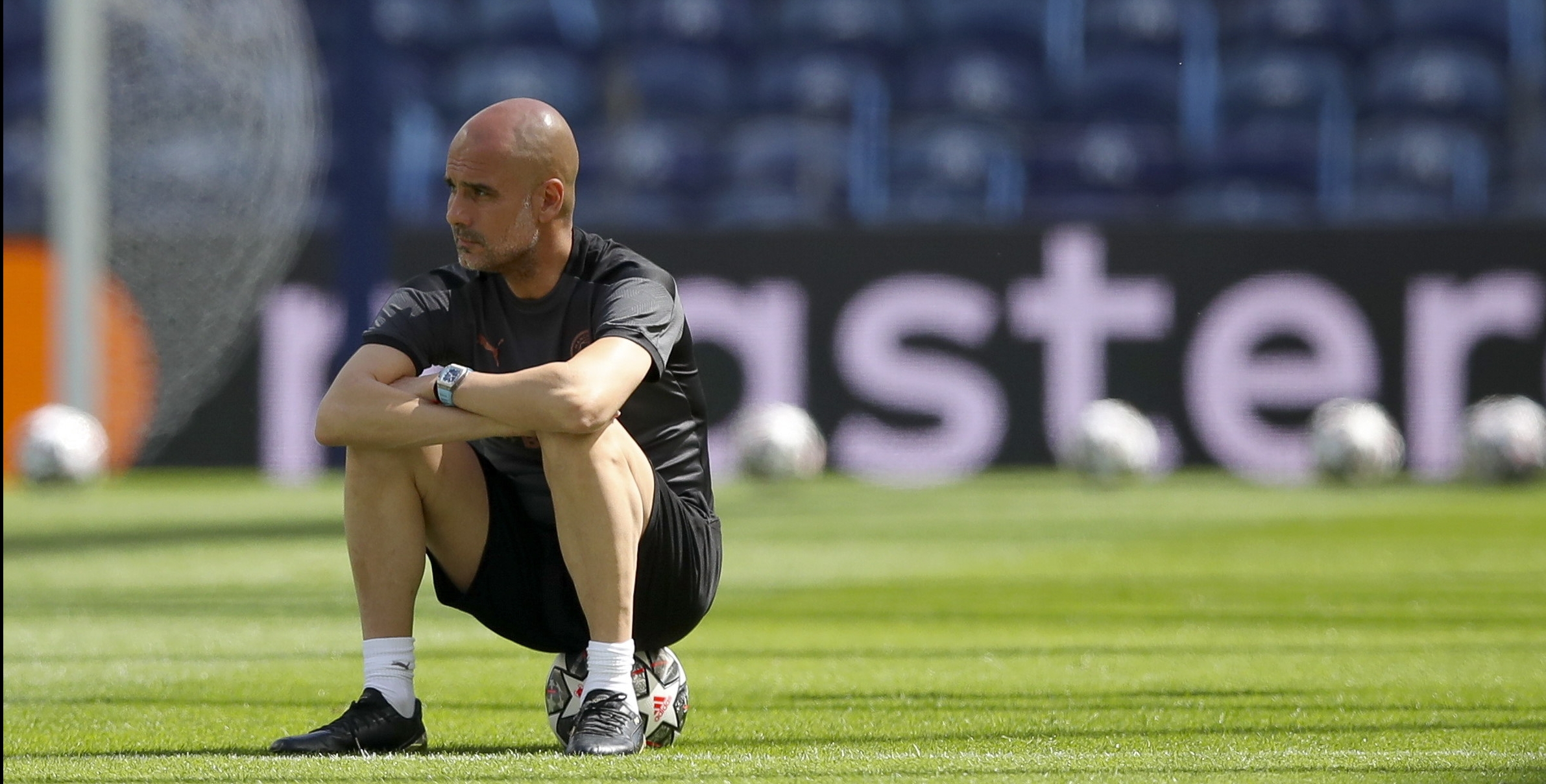 Pep Guardiola, entrenador del Manchester City. (Foto Prensa Libre: EFE)