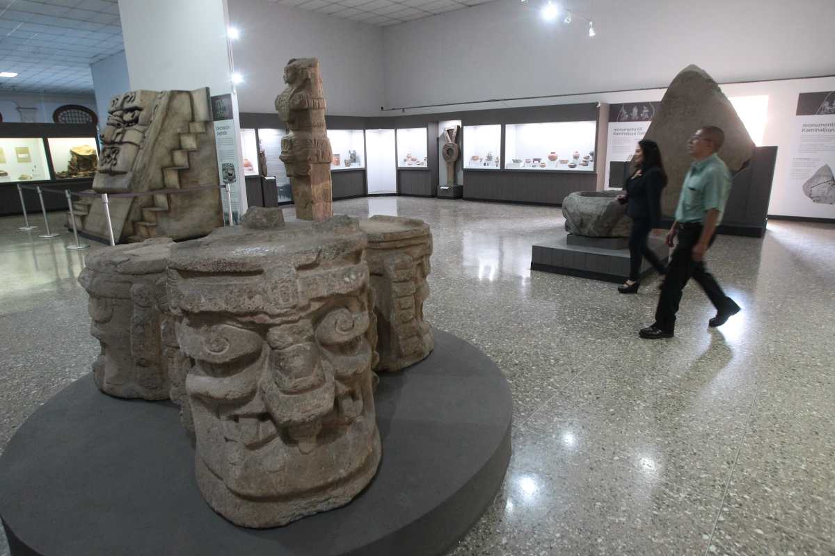 Guatemala reclama 22 piezas arqueológicas prehispánicas que serán subastadas en Francia
