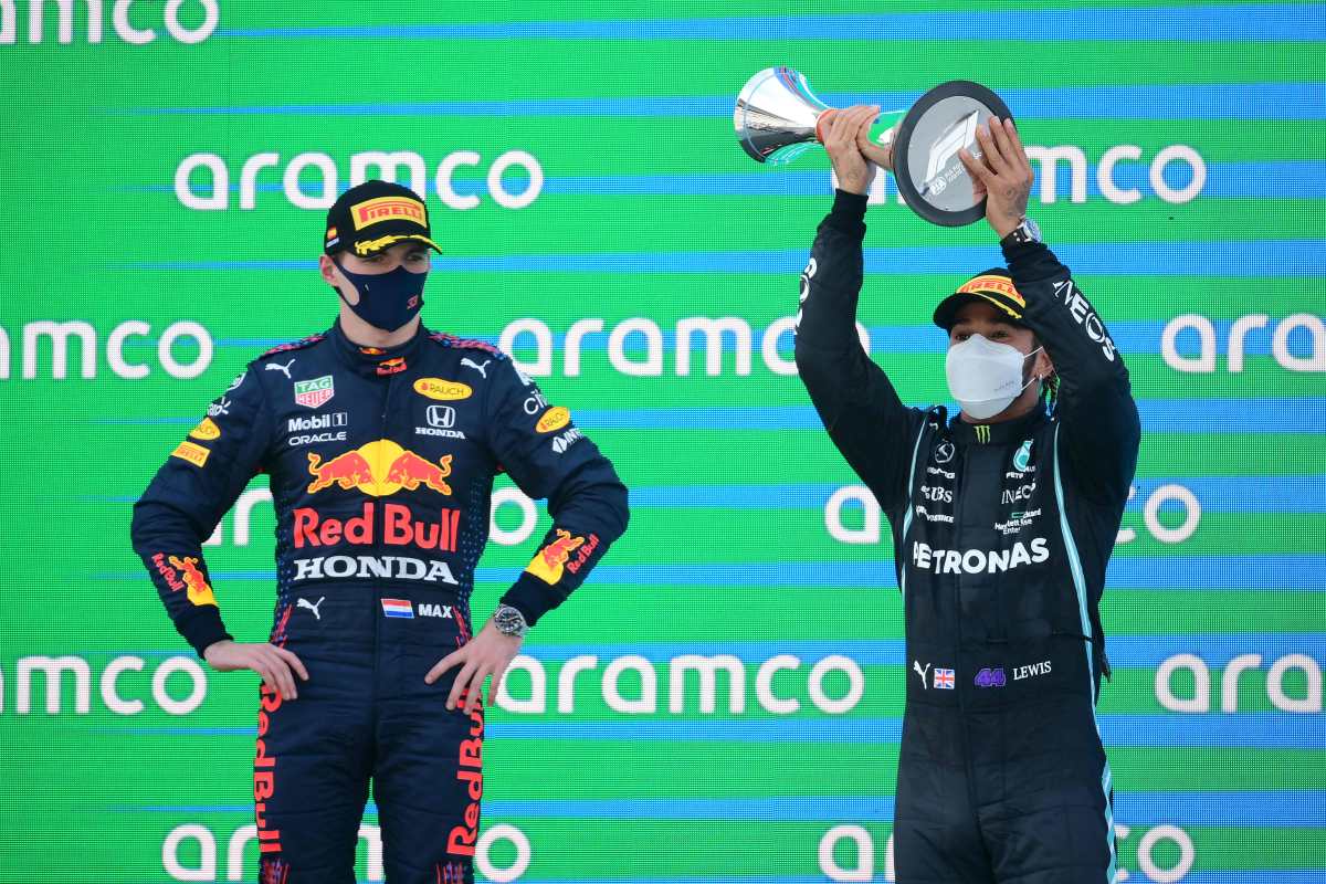 Lewis Hamilton gana el GP de España por delante de Verstappen