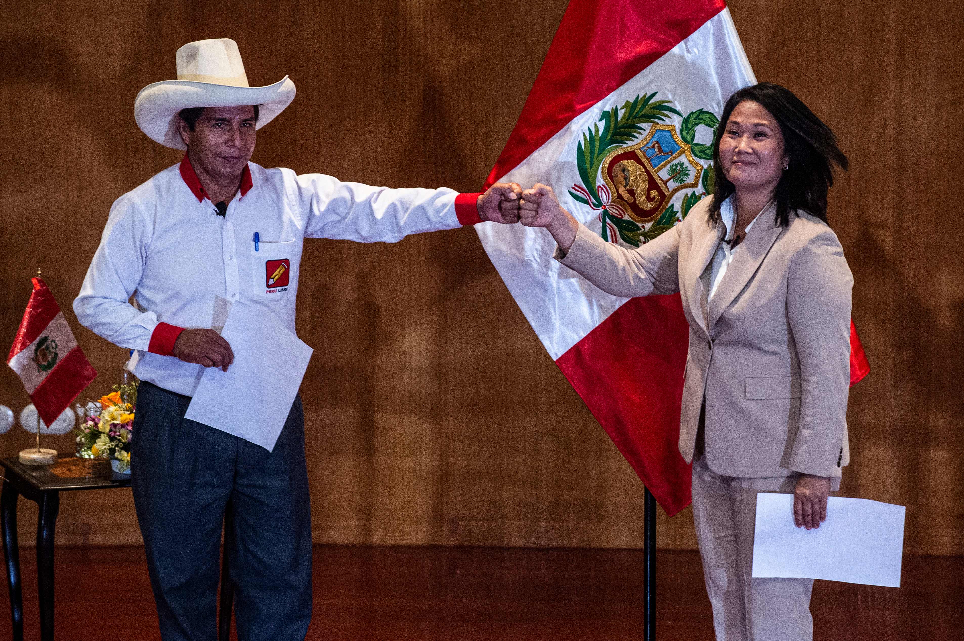 Pedro Castillo del partido Perú Libre y Keiko Fujimori, de Fuerza Popular compiten por la presidencia. Foto Prensa Libre: AFP.