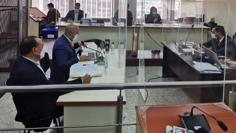 El Tribunal de Mayor Riesgo D rechaza que el empresario condenado Jaime Aparicio pague reparación digna al Estado. (Foto Prensa Libre: Edwin Pitán)