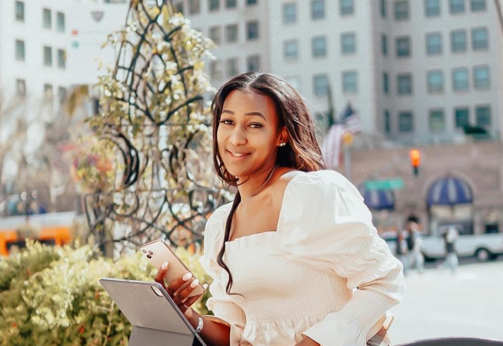 En su cuenta de Instagram Ellie Diop comparte la clave de su éxito. (Foto Prensa Libre: Ellie Diop)