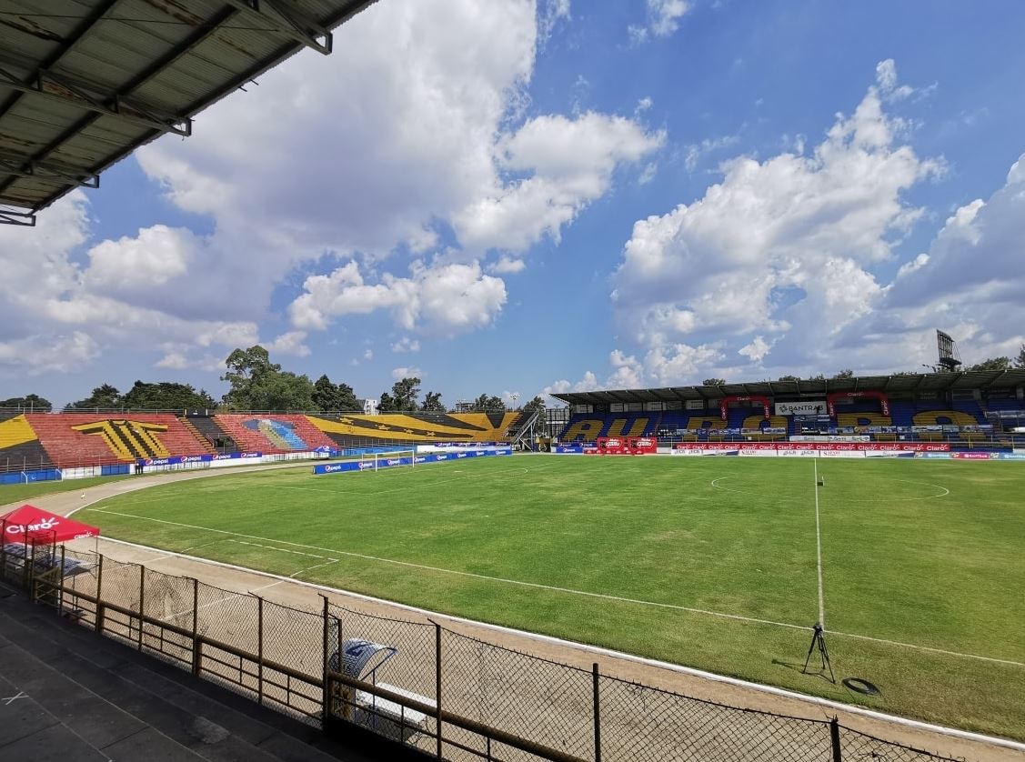 Estadio del Ejército, sede del Aurora FC, será demolido según un evento que sacó a licitación el IPM. (Foto Prensa Libre: Aurora FC)