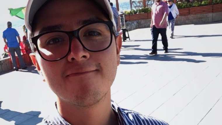 El chef y repostero Julio Humberto Portillo Sierra, de 24 años, estaba desaparecido desde el pasado martes 11 de mayo cuando viajaba en su vehículo a entregar un pedido.  (Foto Prensa Libre: Colaboración) 