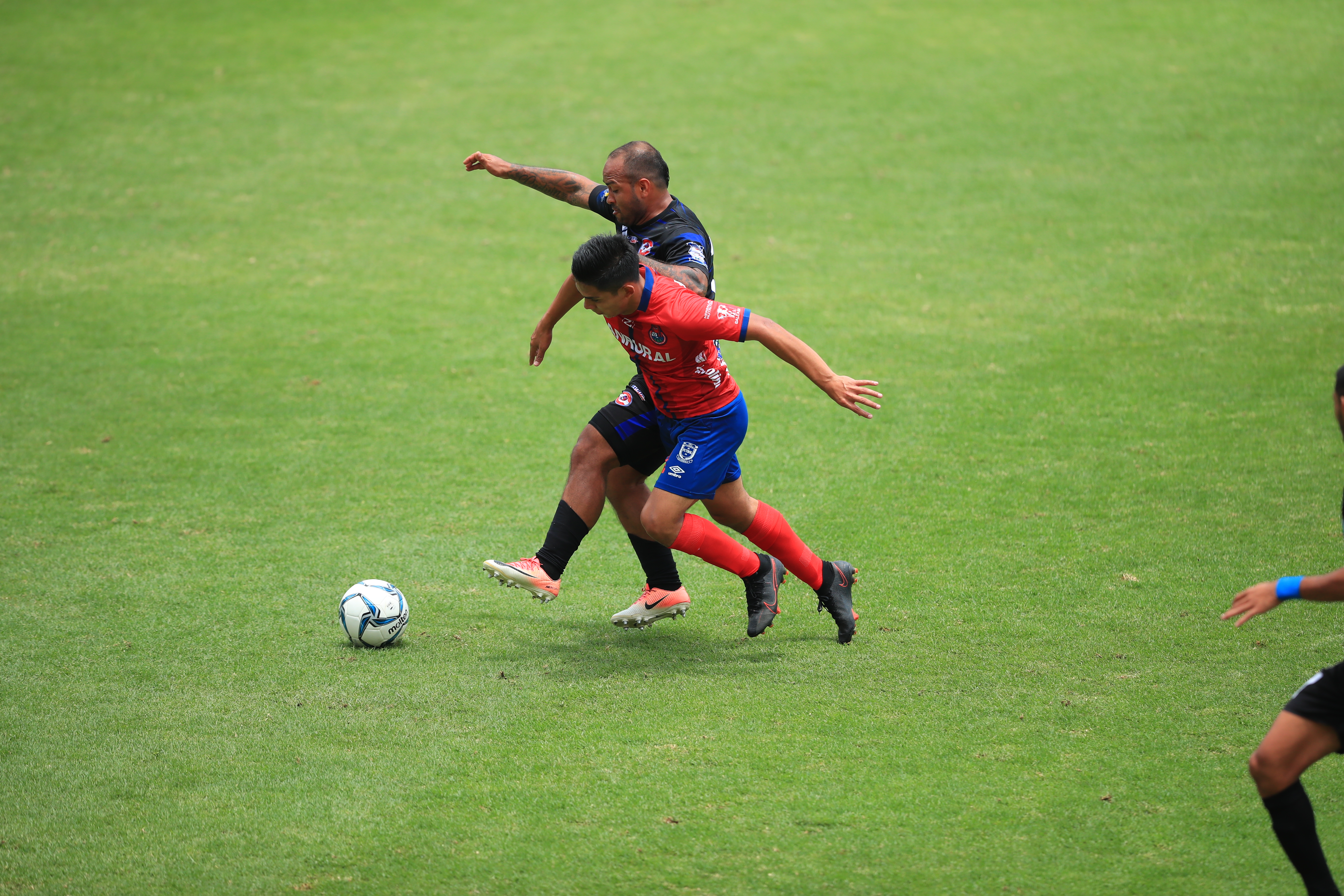El deportivo Iztapa clasific por primera vez en su historia a las semifinales al superar a Municipal, despus de dominar la serie de cuartos de final 3 a 1. FOTO Carlos Hernndez 09/05/2021