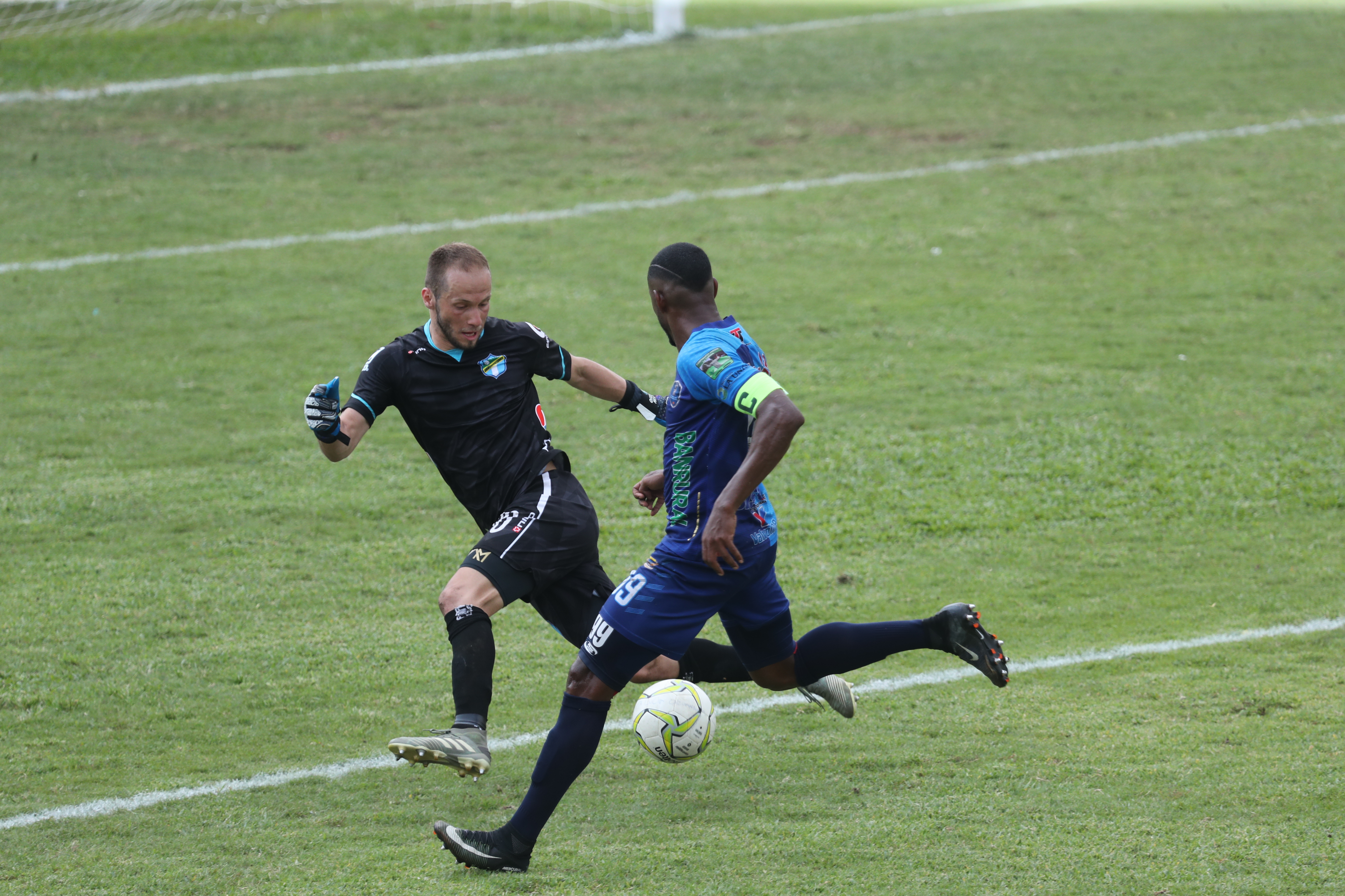 Santa Luca Cotz., vos Comunicaciones queda con una marcador de 4 a 0 Santa Lucia se encamina a conquistar su primer ttulo de la historia en la Liga Nacional. Fotografa. Erick Avila: 2105/2021