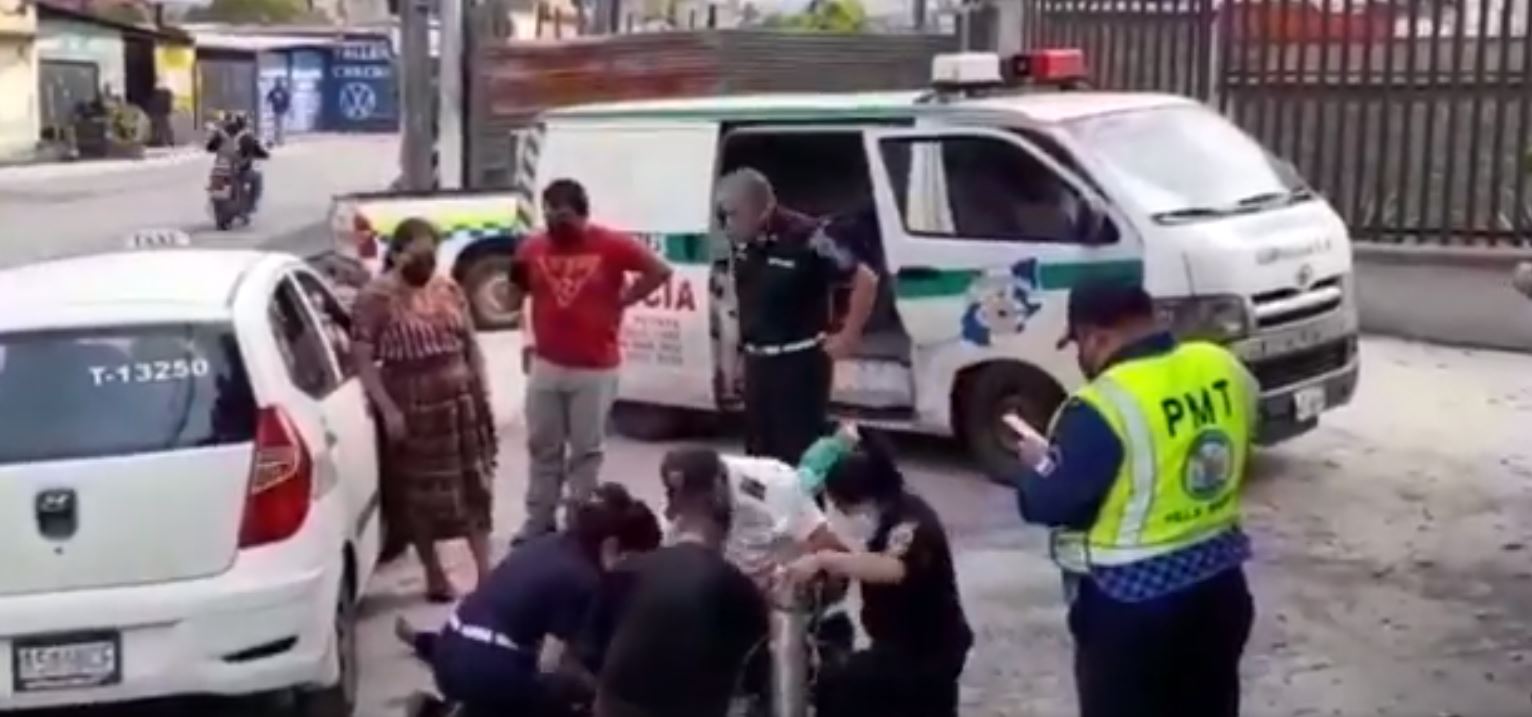 Un padecimiento cardiaco pudo haber sido la causa del fallecimiento de una mujer, en la zona 5 de Villa Nueva. (Foto Prensa Libre: PMT Villa Nueva)