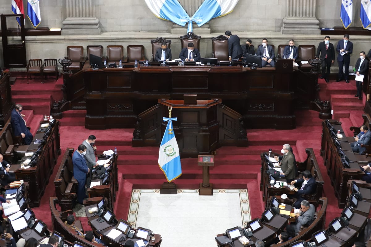 Diputados de la oposición necesitarán 81 votos para emitir el voto de falta de confianza al ministro de Gobernación. Fotografía: Congreso. 