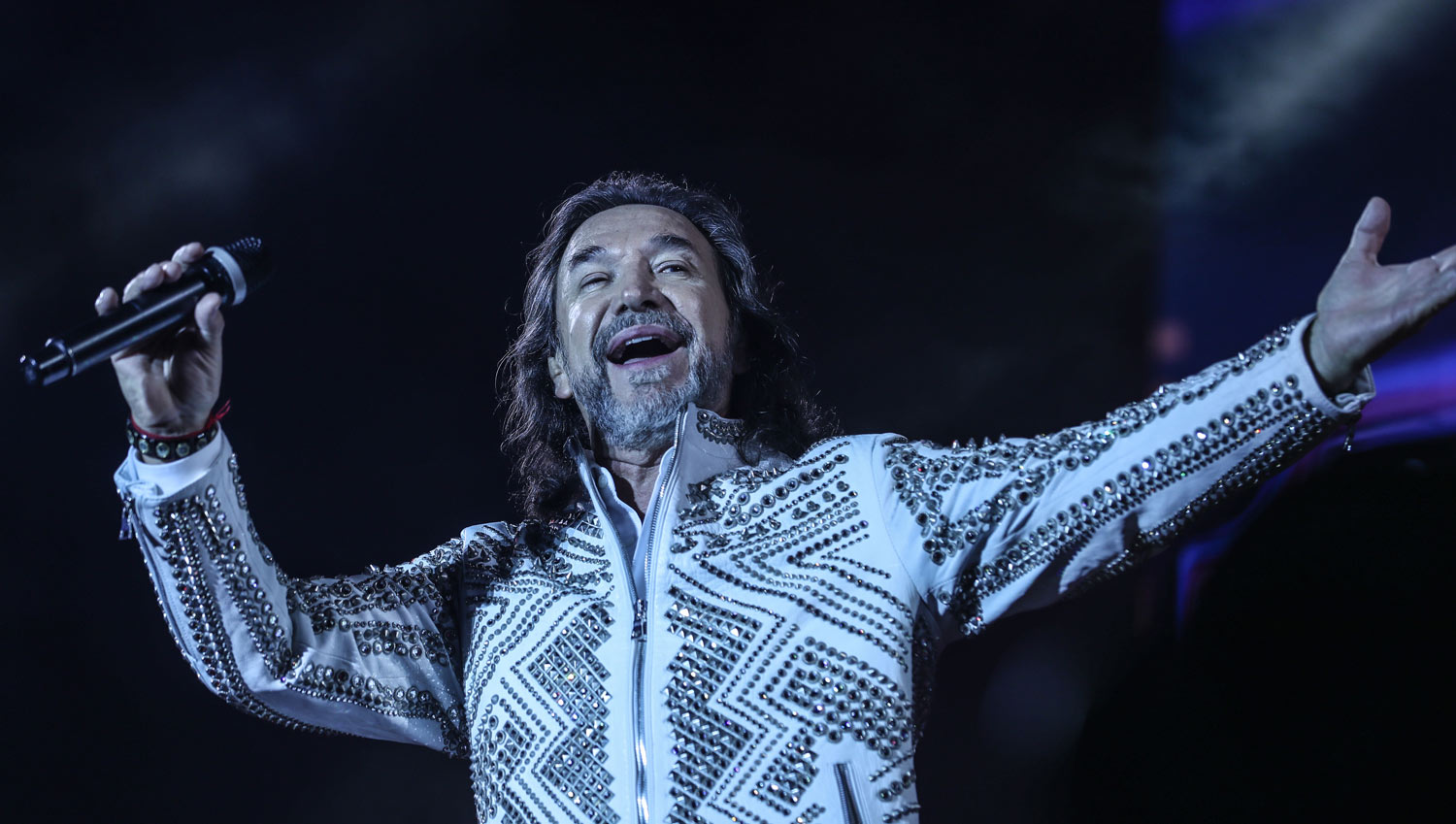 Marco Antonio Solís durante un concierto en Guatemala, en diciembre de 2019. (Foto Prensa Libre: Keneth Cruz)