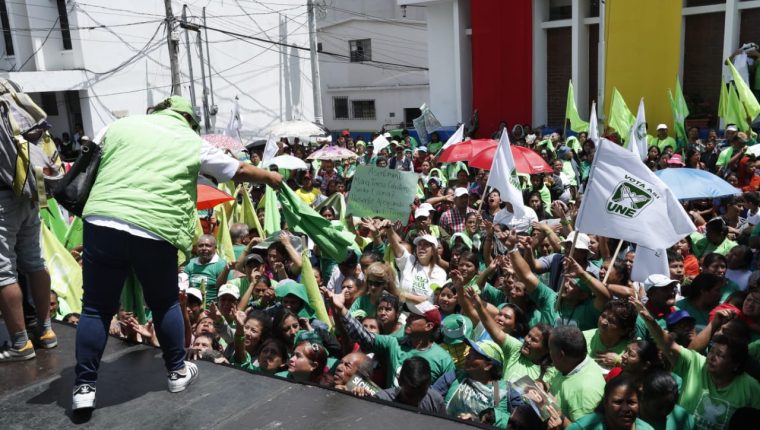El fallo de la CC alude a dos sindicados de financiar la campaña presidencial de la UNE en el 2015. (Foto Prensa Libre: Hemeroteca PL)