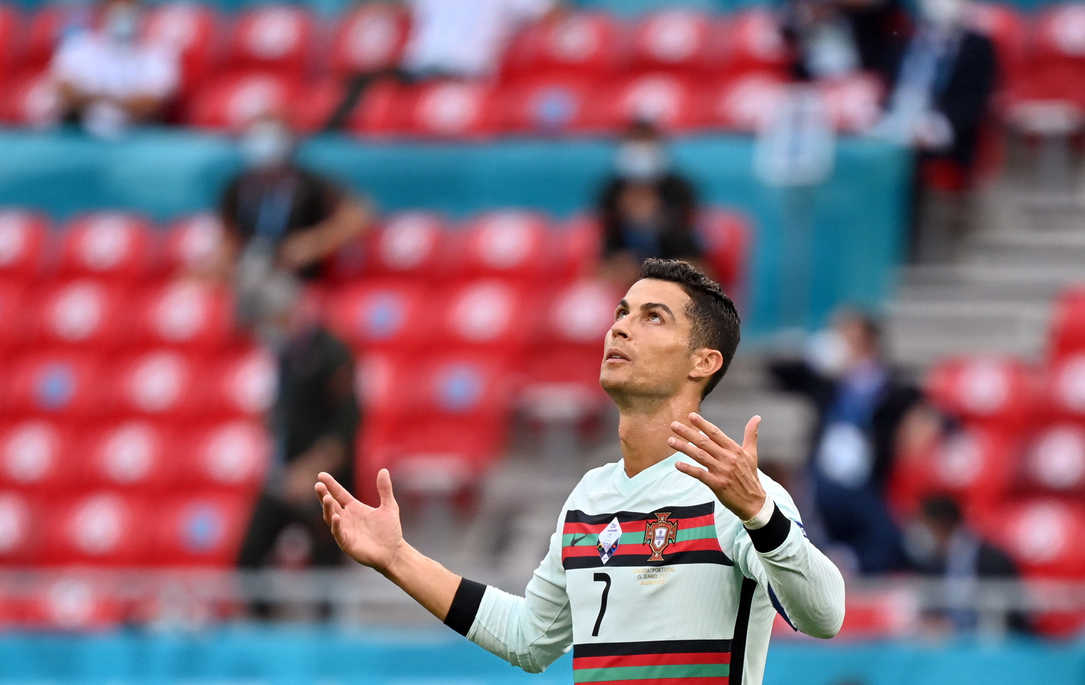 Budapest (Hungary), 15/06/2021.- Cristiano Ronaldo of Portugal reacts during the UEFA EURO 2020 group F preliminary round soccer match between Hungary and Portugal in Budapest, Hungary, 15 June 2021. (Hungría) EFE/EPA/Tibor Illyes / POOL (RESTRICTIONS: For editorial news reporting purposes only. Images must appear as still images and must not emulate match action video footage. Photographs published in online publications shall have an interval of at least 20 seconds between the posting.)