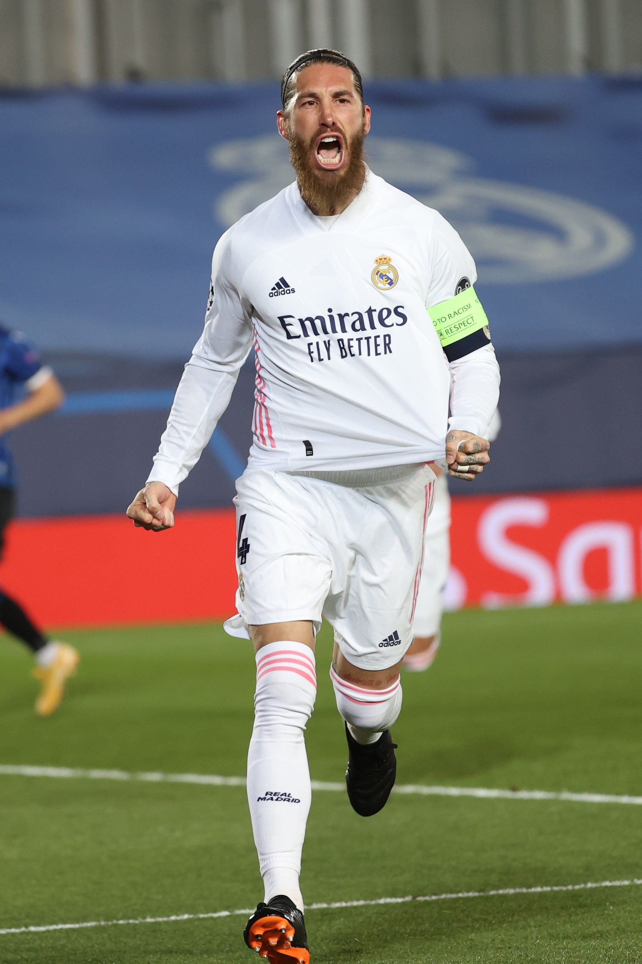 GRAF6384. MADRID, 16/06/2021.- Foto de archivo del 16 de marzo de 2021 de Sergio Ramos durante el partido de la Liga de Campeones ante el Atalanta. El Real Madrid ha anunciado este miércoles el adiós de su capitán, Sergio Ramos, de 35 años, que finaliza su contrato con el club blanco el próximo 30 de junio y no ha alcanzado un acuerdo para su renovación. EFE/Archivo/JuanJo Martín